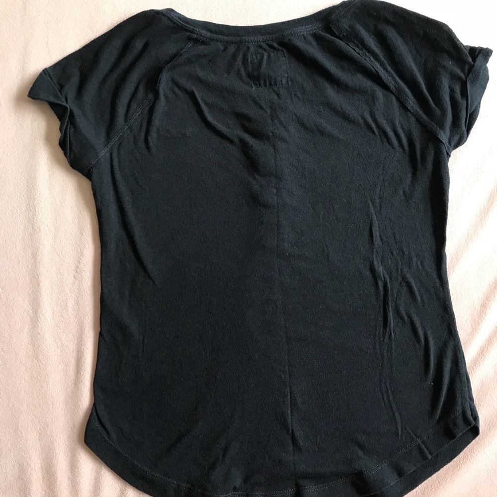 Hollister Tee